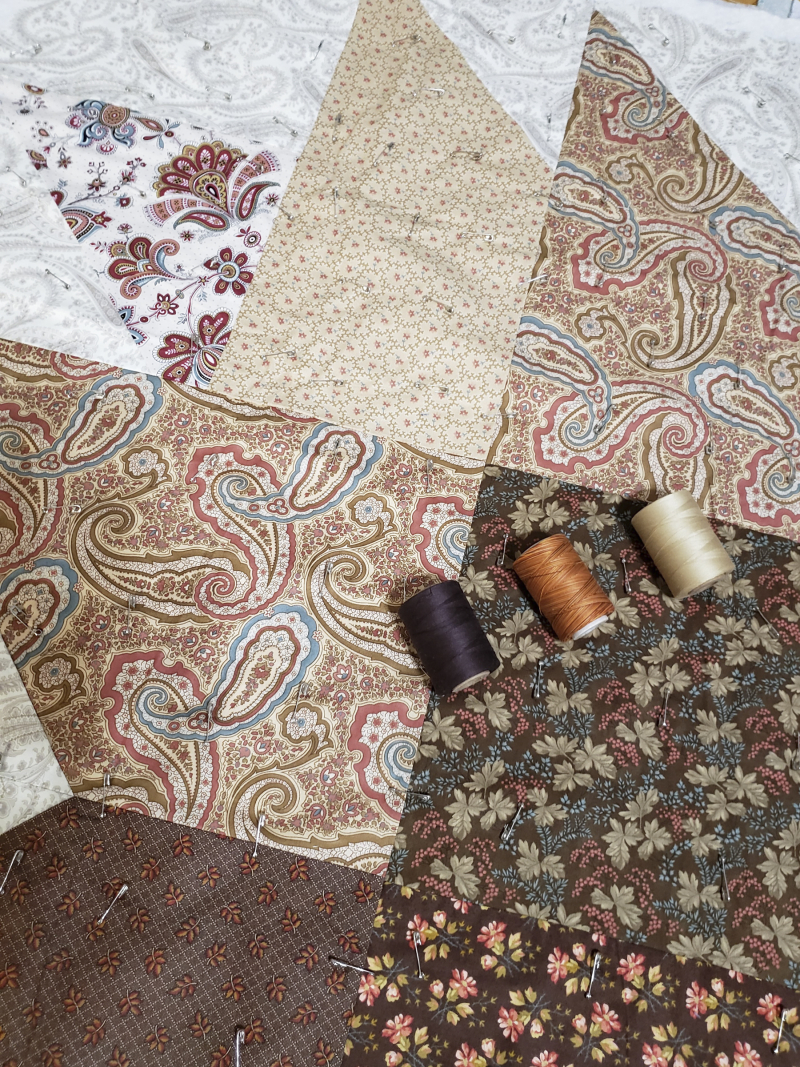 Fall leaf table quilt thread choice